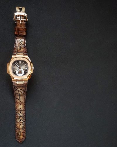 Beaver Crocodile strap from Gunny Straps shown on Patek Phillip Nautilus 5980R a vintage brown handmade watchstrap with custom engraving aquanaut you can request your name on it.