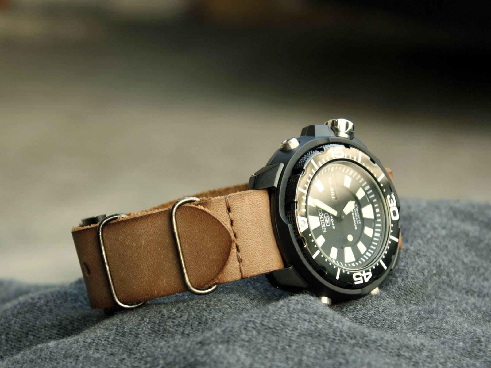 NATO TAN STRAP
