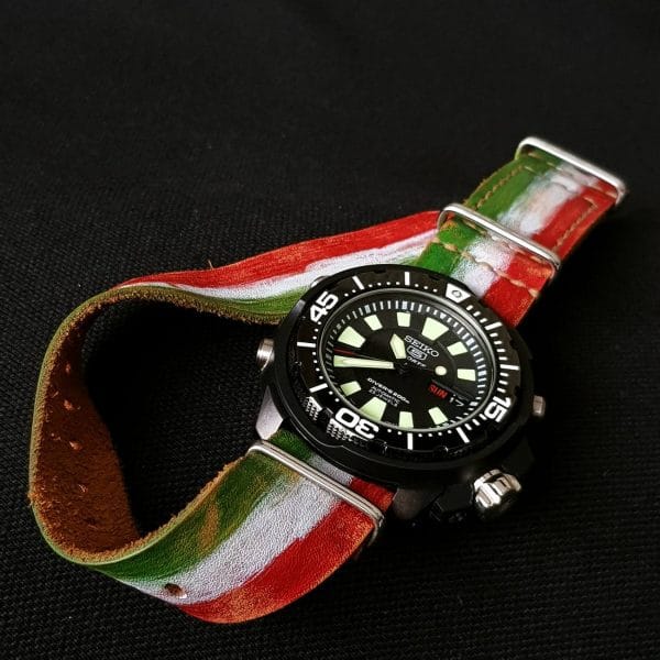 tricolore I04 - Gunny Straps Official