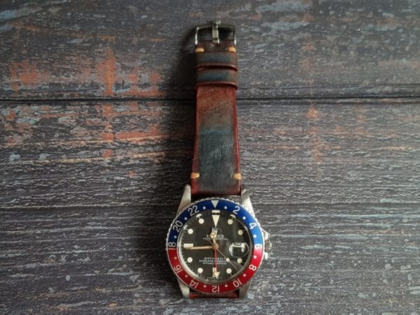 Gurney 2nd serie - Gurney 2 blue red minimalist strap shown on rolex pepsi gmt master vintage style by gunny straps official handmade leather strap