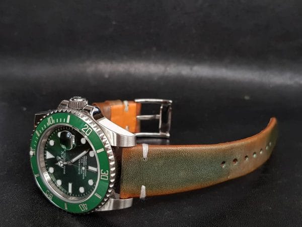 Gurney 3rd serie - Gurney 3 green orange minimalist strap shown on rolex hulk kermit submariner vintage style by gunny straps official handmade leather strap