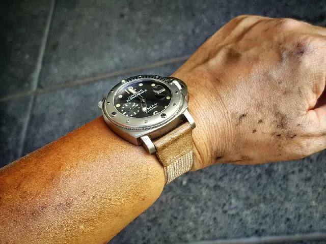 Vintage Beige Kolor Strap - Image 3
