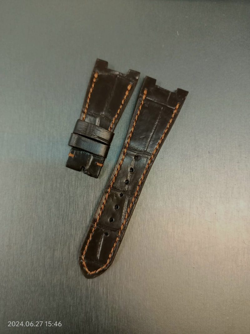 Dark brown croco strap by Gunny Straps