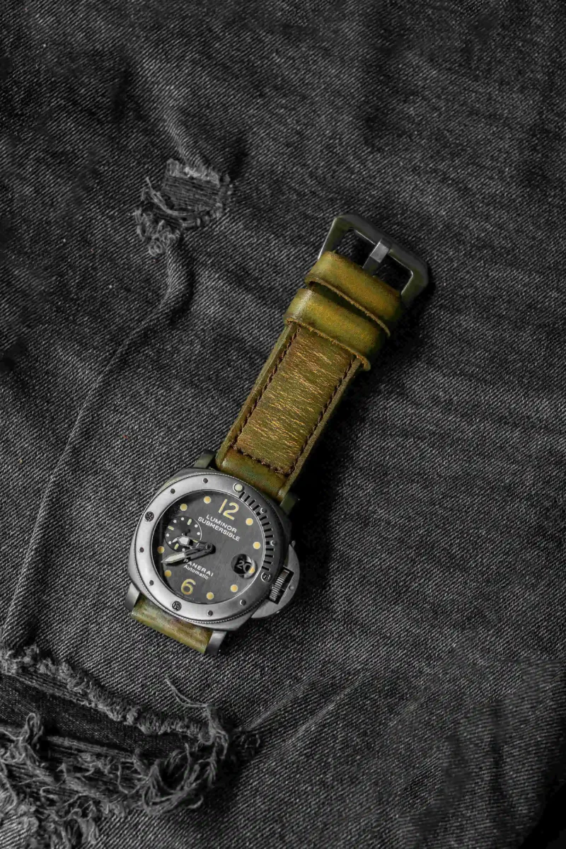 Amazon Strap on Panerai PAM 106 by Gunny Straps